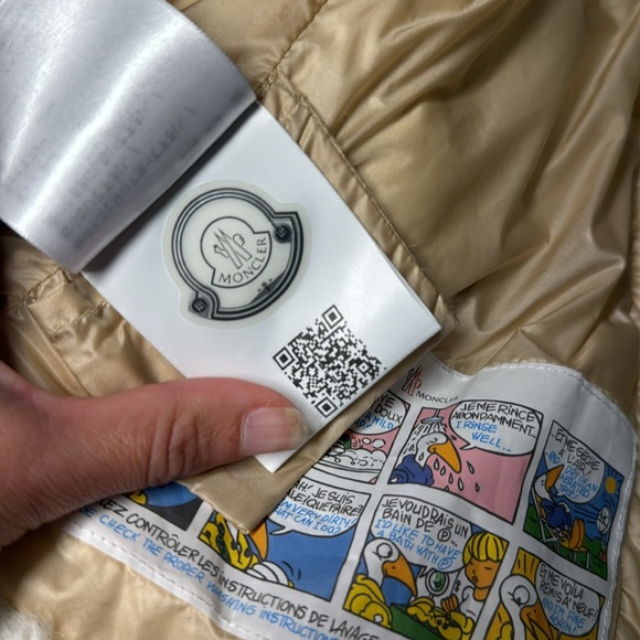 "Chic Moncler Girls' Size 8 Jacket: Tan with Gold Tones" - Picture 16 of 16